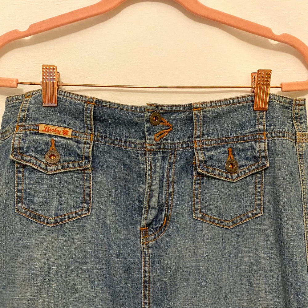 Lucky Brand jeans skirt medium denim longer than knee w tags! size 27